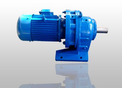 點(diǎn)擊查看詳細(xì)信息<br>標(biāo)題：8000系列擺線(xiàn)針輪減速機(jī) 閱讀次數(shù)：6212